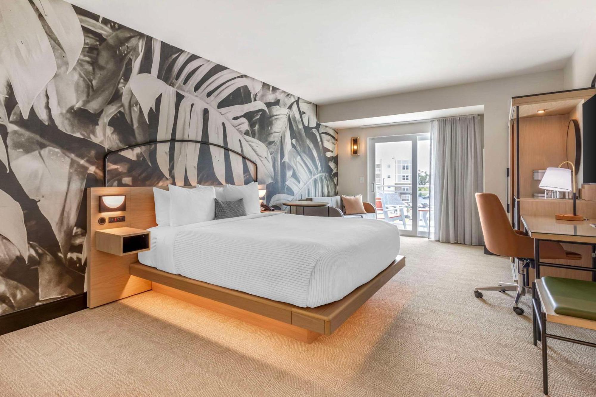 Cambria Hotel リホーボス・ビーチ エクステリア 写真