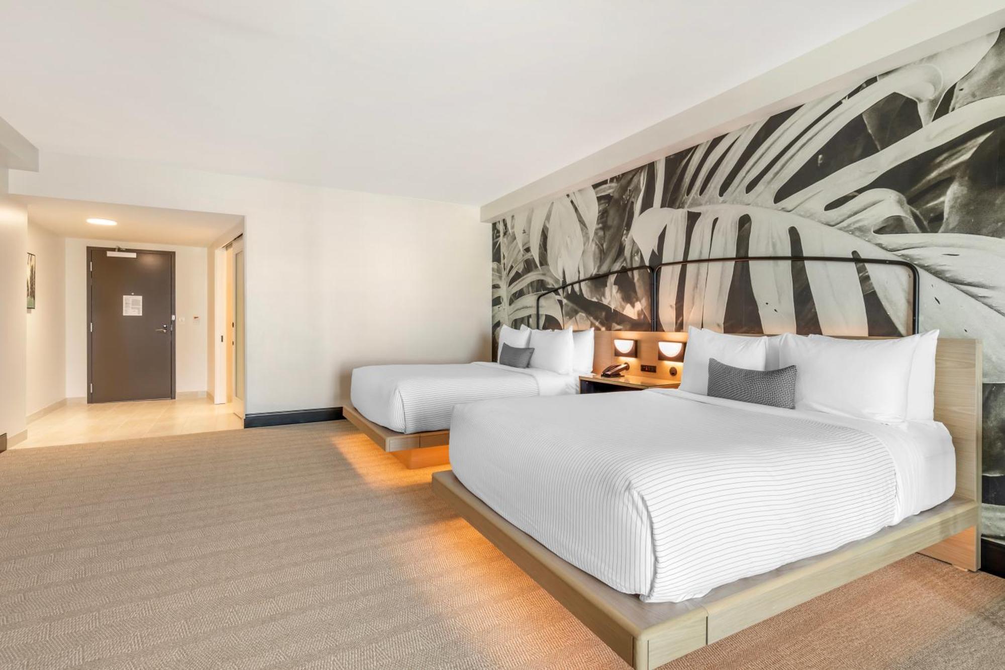 Cambria Hotel リホーボス・ビーチ エクステリア 写真